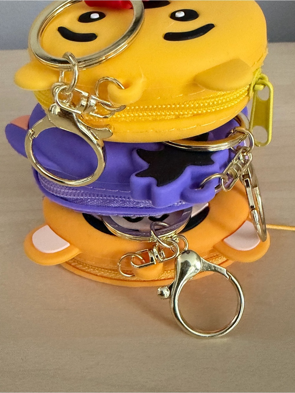 Silicone Coin Pouch Keychain Bundle - Picture 6 of 6